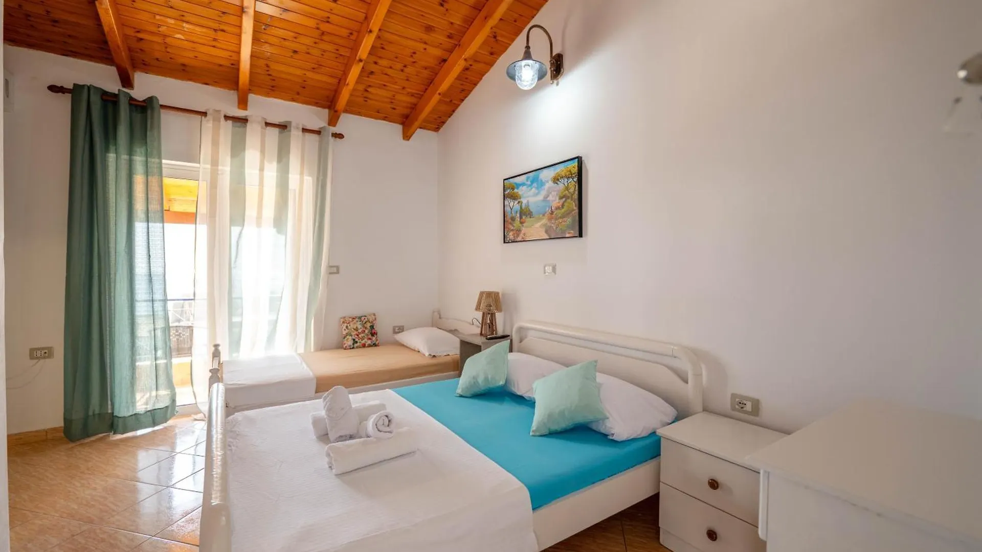 Hotel Portokali Himare