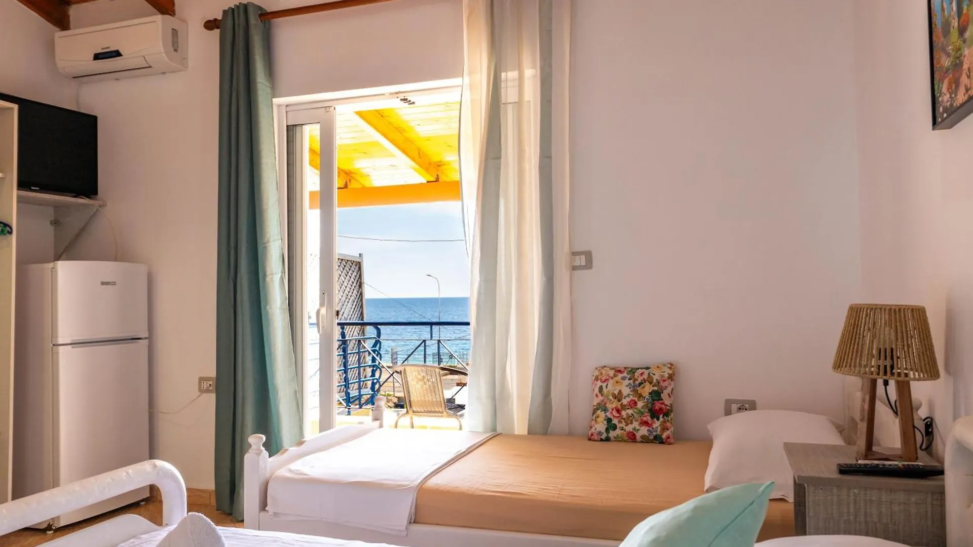 Hotel Portokali Himare Albania