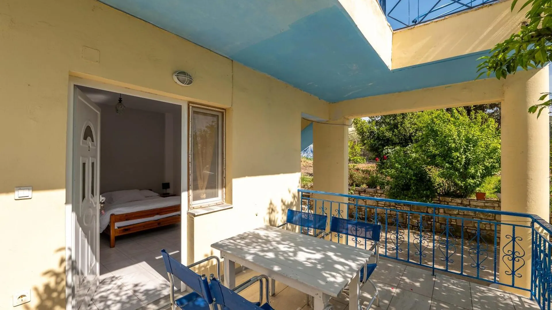 Hotel Portokali Himare